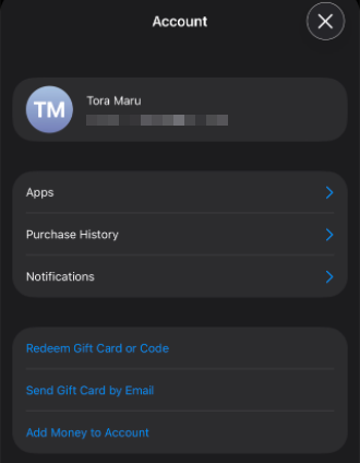 App StoreでAppleアカウントにログインした後のアカウント画面。プロフィール名とアプリ、購入履歴、通知などのメニューが表示されているスクリーンショット。